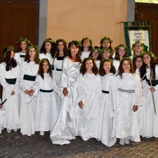 Investitura del Podestà, il Borgo di San Martino ringrazia la Scuola Media "Pertini"