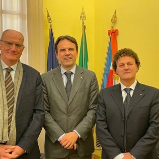 Gli esponenti durante l'incontro in cui si è parlato di bollo agevolato per mezzi bifuel