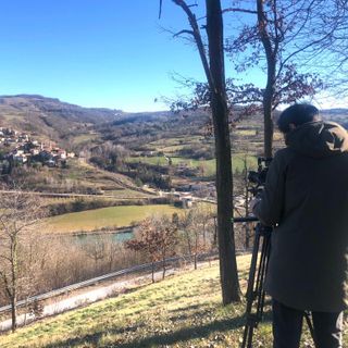 Momento durante le riprese di "Omero non deve morire" Momento durante le riprese di "Omero non deve morire"