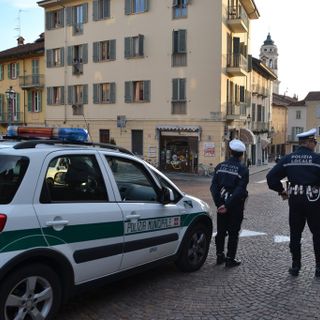 La Polizia Municipale di Bra in un'immagine di repertorio