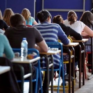 Maturità, Costa: "Auspico si possa sostenere senza mascherina, il 15 giugno cadranno molte restrizioni"