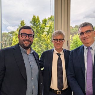 Nell’immagine il  primo incontro avvenuto con il GSE. Da sinistra: Lorenzo Carosso, Presidente di Solar Valley ETS; Luca Barberis, Direttore Direzione Fonti Rinnovabili del GSE; Stefano Sassone, Responsabile Area Tecnica Cisambiente Confindustria