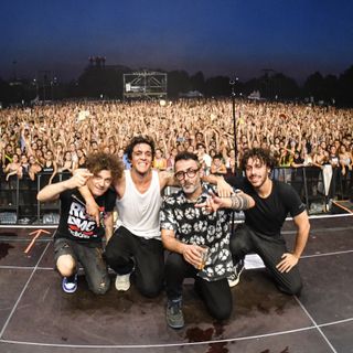 Negli scatti di Vincenzo Nicolello alcuni momenti della serata di "Tutto Normale", andata in scena sabato in piazza Medford con le esibizioni di Tananai, Coez, Sangiovanni, Madame e Frah Quintale Negli scatti di Vincenzo Nicolello alcuni momenti della serata di "Tutto Normale", andata in scena sabato in piazza Medford con le esibizioni di Tananai, Coez, Sangiovanni, Madame e Frah Quintale