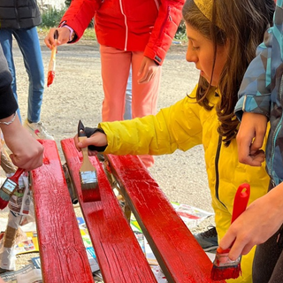 A Demonte una panchina rossa  in memoria di Federica Giraudo,  giovane borgarina vittima  di femminicidio nel 2006