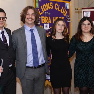 I nuovi membri del Leo Club di Bra festeggiati dal sodalizio (Foto di Giacomo Berrino)