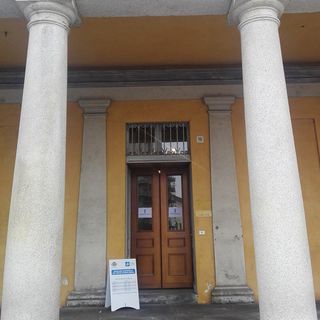 L'ingresso dello spotello rifiuti braidese