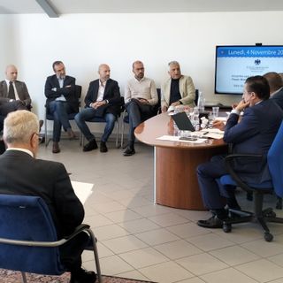 L'incontro tra Confcommercio e l'assessore regionale L'incontro tra Confcommercio e l'assessore regionale