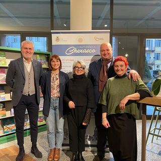 Incontro tra Ufficio Turistico di Cherasco e ATL albese per uno scambio di idee di collaborazione Incontro tra Ufficio Turistico di Cherasco e ATL albese per uno scambio di idee di collaborazione