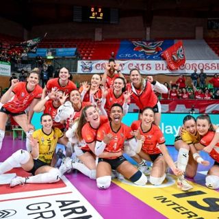 Le ragazze della Honda Olivero Cuneo dopo la vittoria (foto di Danilo Ninotto)