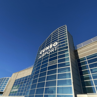 Al via la nuova stagione invernale per l’Aeroporto di Cuneo tra conferme e novità nei collegamenti Al via la nuova stagione invernale per l’Aeroporto di Cuneo tra conferme e novità nei collegamenti