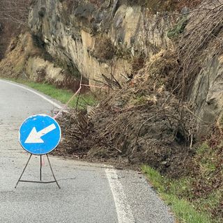 Frana nel Cebano sulla provinciale 54