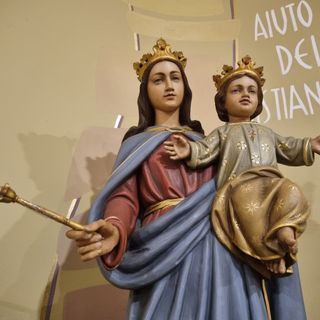 La statua dell’Ausiliatrice nella cappella dei Salesiani di Bra
