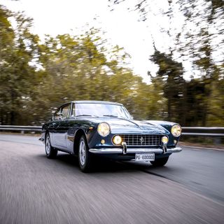 Le province di Cuneo e Torino unite dalla passione per le Ferrari "d'epoca" 250 GTE Register