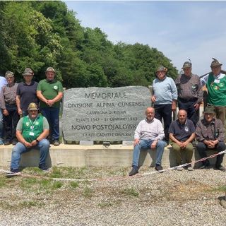 Gruppo alpini di Ormea in visita al Memoriale della Divisione Alpina Cuneense di Cuneo