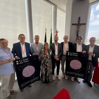 "Le notti del vino" entrano nel vivo. Dal 21 giugno al 22 settembre gli enoturisti alla scoperta dei borghi piemontesi