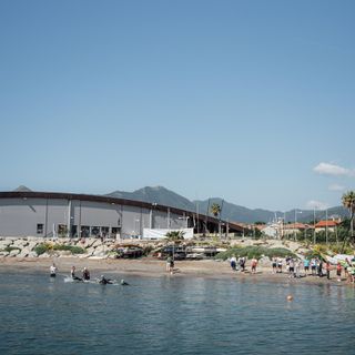 Il mare per tutti: sabato a Loano nuoto o semplicemente fare il bagno per le persone con disabilità visive, passaparola!