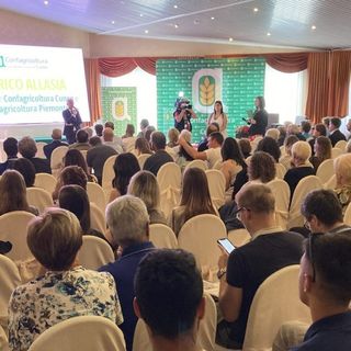 Al “Castello Rosso” di Costigliole Saluzzo l’assemblea dei soci di Confagricoltura Cuneo Al “Castello Rosso” di Costigliole Saluzzo l’assemblea dei soci di Confagricoltura Cuneo