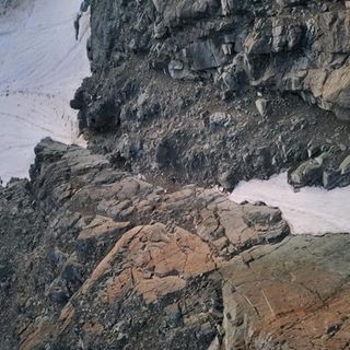 VIDEO / Le riprese dal drone nelle ricerche del medico scomparso sul Monviso