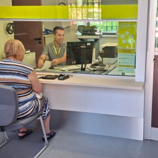 Riapre l'ufficio postale di Barbaresco