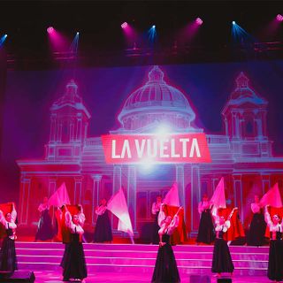 La presentazione spagnola de La Vuelta (foto tratta dal profilo Fb ufficiale de La Vuelta)