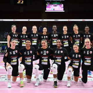 Cuneo Granda Volley impeccabile nell’allenamento congiunto con Volley Club Chamalieres