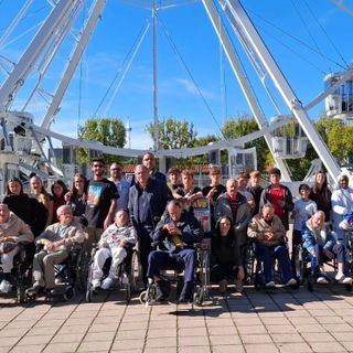 Ad Alba un pomeriggio di divertimento al luna park per le persone con disabilità