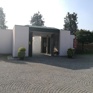 Bra, cimitero urbano: parziale smantellamento Campo D Bra, cimitero urbano: parziale smantellamento Campo D