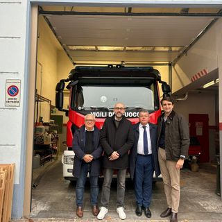 La delegazione provinciale, capeggiata dal presidente Luca Robaldo  con il sindaco di Dogliani Claudio Raviola