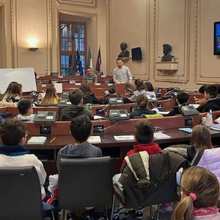 Bra: seduta di insediamento per il Consiglio comunale dei Ragazzi