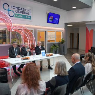 Alcuni momenti del momenti della visita all'Ospedale di Verduno negli scatti di Mauro Gallo