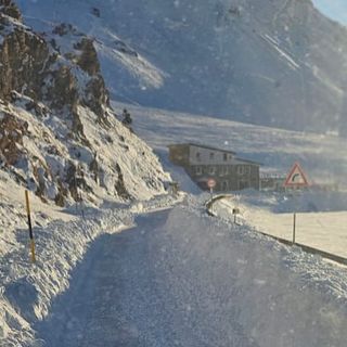 Colle della Maddalena, in corso la pulizia della strada per la riapertura [VIDEO]