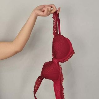 Intimo rosso a Capodanno, ecco perché non si può rinunciare!