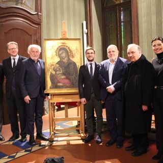 Alba: presentata al pubblico la “Madonna che allatta il Bambino” di Barnaba da Modena