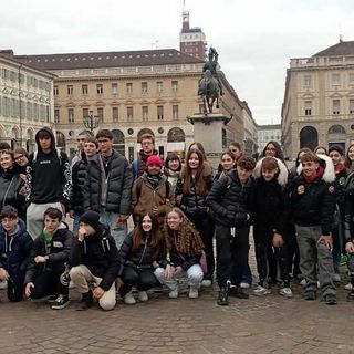 Dall'intelligenza artificiale alla Torino romana: gli studenti dell'Arimondi-Eula esplorano il capoluogo