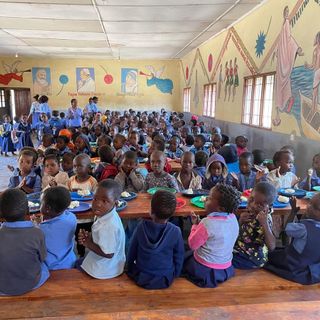 Ampelos è impegnata con diversi progetti in Malawi