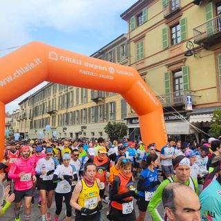 Saluzzo, partenza della Mezza Maratona del Marchesato 2026