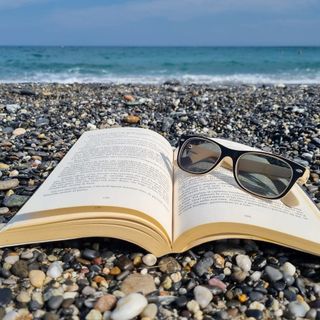 In riva al mare con il Caffè Letterario e il romanzo di Don DeLillo, ‘Il silenzio’