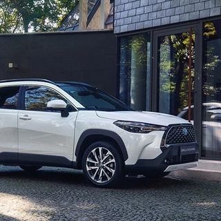 Nuova Corolla Cross Hybrid