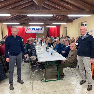 Il sindaco Gianni Fogliato con il dottor Nino Dutto alla cena di Sos Bra chiama Bra