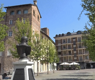 Alba, modifiche temporanee alla viabilità in piazza Pertinace, via Pietro Ferrero e via Gardini Alba, modifiche temporanee alla viabilità in piazza Pertinace, via Pietro Ferrero e via Gardini