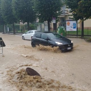 Un’altra lunga notte per la Granda, costretta ancora una volta a fare i conti con la furia del maltempo