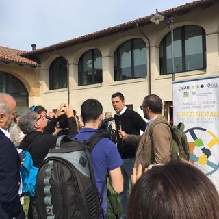 Circonomia a Pollenzo: Alessandro Gassmann premia i soci della cartiera Pirinoli di Roccavione come “Green heroes”
