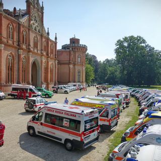 Dalla Fondazione CRT 21 nuove ambulanze per Piemonte e Valle d'Aosta: in Granda contributi alle CRI di Savigliano, Bra e Alba