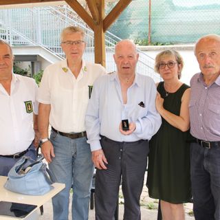 L'Associazione nazionale finanzieri d'Italia cuneese festeggia il 90° compleanno dei soci ospiti delle case di riposo in provincia