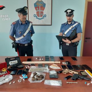 Droga e armi: dieci arresti dai carabinieri di Mondovì