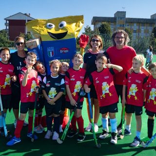 I giovani hockeisti della Scuola Hockey Inder Singh di Bra in campo durante il Torneo della Zizzola. I giovani hockeisti della Scuola Hockey Inder Singh di Bra in campo durante il Torneo della Zizzola.