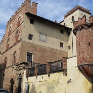 Palazzo Traversa, a Bra