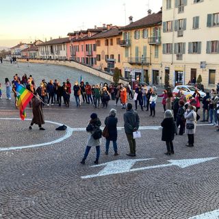 Anche Bra in piazza contro l’affossamento del Ddl Zan