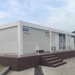 Continuità didattica in caso di emergenza, la Regione raddoppia gli stanziamenti per l'affitto dei container