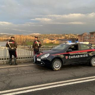 Alba, nuovo tentativo di suicidio dal ponte albertino